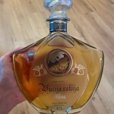 Vucija Rakija od Šljive